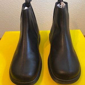 Dr Martens Noelle Box